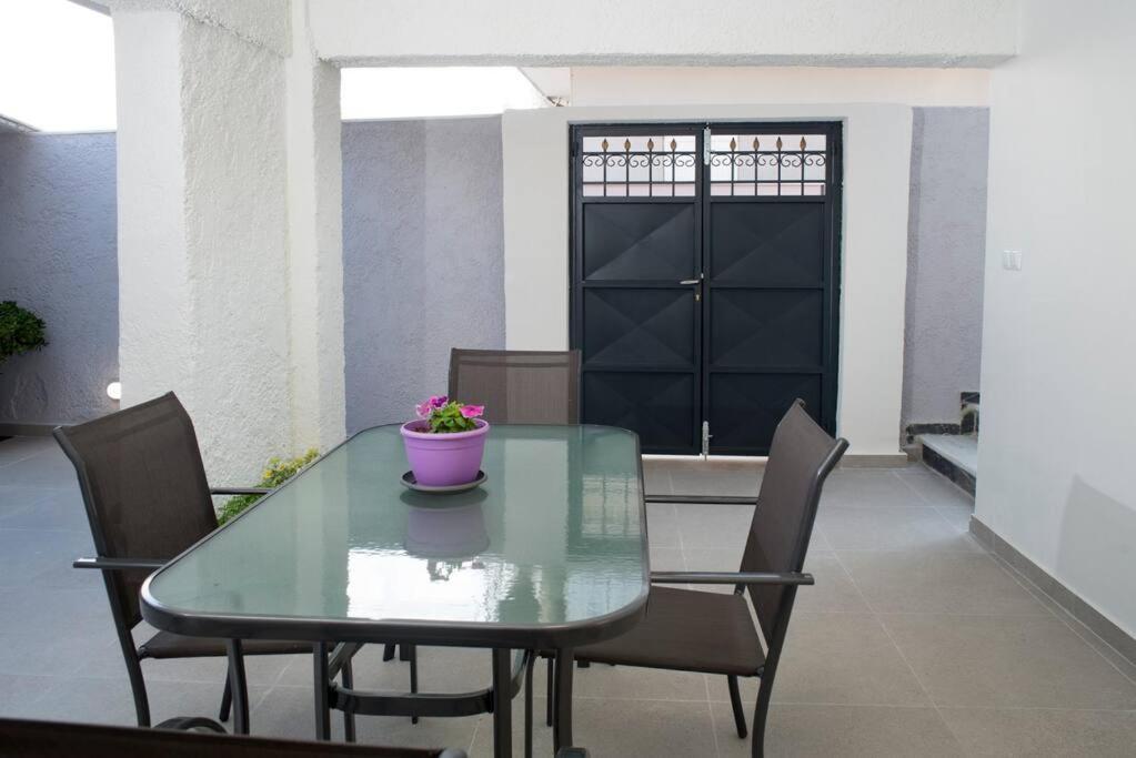 Appartamento G&K House Garden Messíni Esterno foto